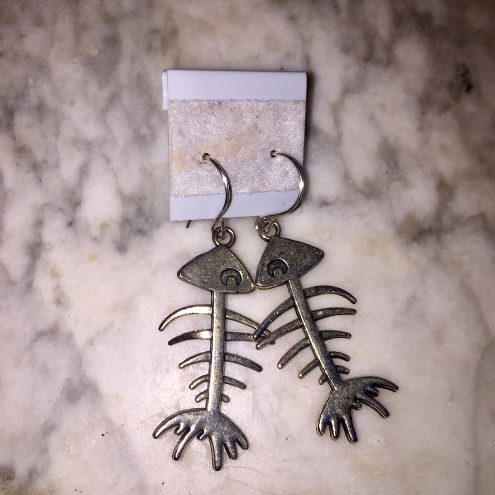 Silver Fishbone Earrings